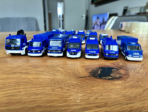 Thw konvolut fahrzeuge - thw,